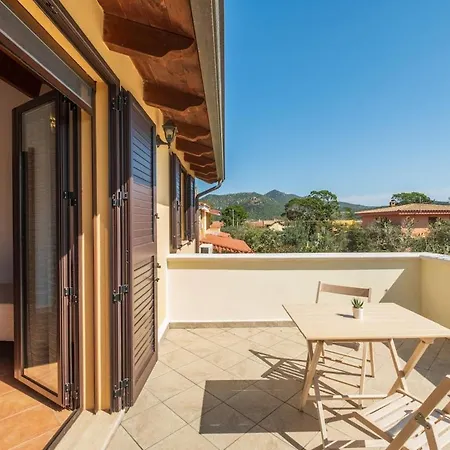 Apartamento Slow Life, 10 Minutes From The Beaches And Local Shops Olia Speciosa